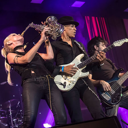 Mindi Abair and the Boneshakers